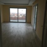 APAKLAR TOROSLAR: Şehrin Zirvesinde, Havuzlu ve Geniş Bir Yaşam