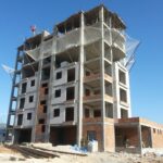 APAKLAR TOROSLAR: Şehrin Zirvesinde, Havuzlu ve Geniş Bir Yaşam