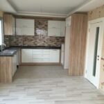 APAKLAR TOROSLAR: Şehrin Zirvesinde, Havuzlu ve Geniş Bir Yaşam